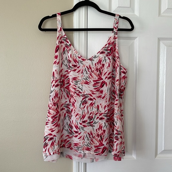 White House Black Market. Size L. Tank top. Reversible. Great condition! - Picture 6 of 12